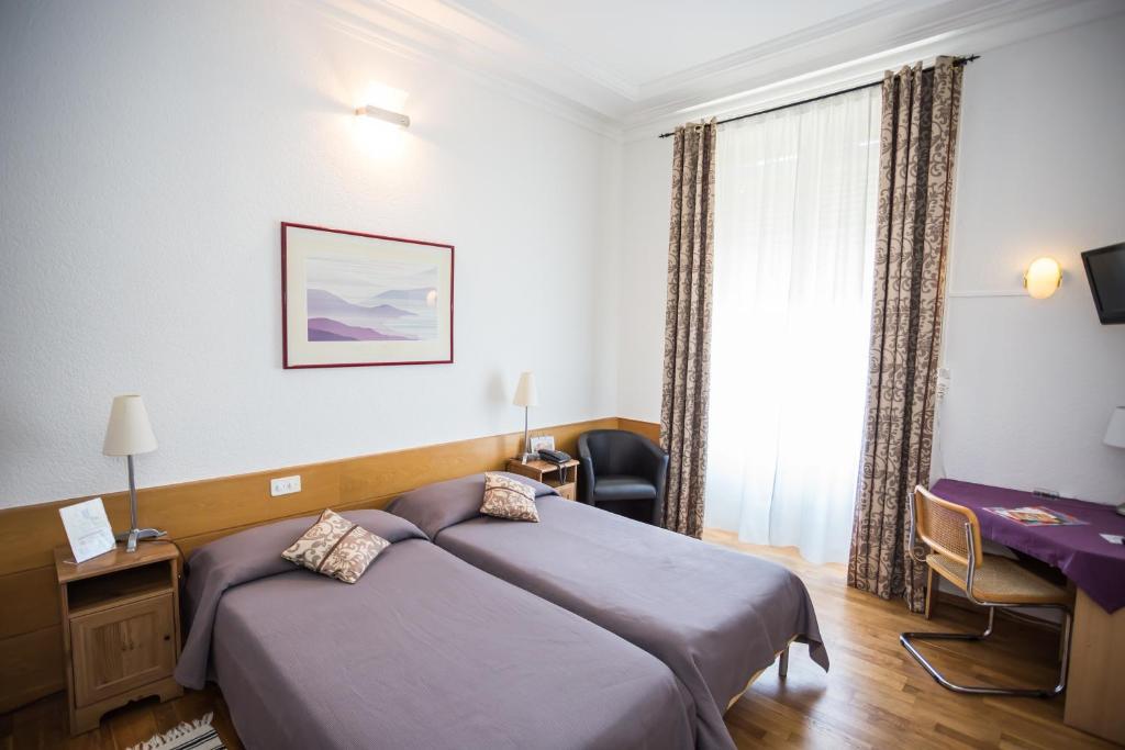 Hotel Des Tourelles Ženeva Pokoj fotografie