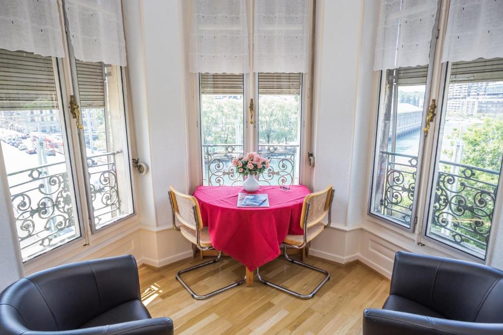 Hotel Des Tourelles Ženeva Pokoj fotografie